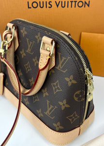 Louis Vuitton alma bb in monogram