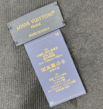 Load image into Gallery viewer, Louis Vuitton classique black monogram shawl