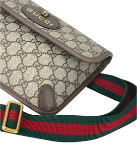 Gucci GG supreme noe belt bag