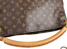 Load image into Gallery viewer, Louis Vuitton artsy MM