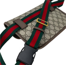 Load image into Gallery viewer, Gucci GG supreme noe belt bag