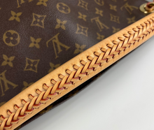 Load image into Gallery viewer, Louis Vuitton artsy MM