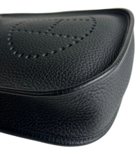 Load image into Gallery viewer, Hermes sac Evelyne 16 amazone noir /noir