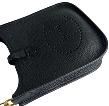 Load image into Gallery viewer, Hermes sac Evelyne 16 amazone noir /noir