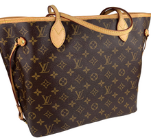 Load image into Gallery viewer, Louis Vuitton neverfull MM monogram