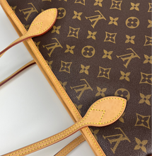 Load image into Gallery viewer, Louis Vuitton neverfull MM monogram
