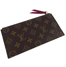 Load image into Gallery viewer, Louis Vuitton zipped pouch for felicie