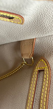 Load image into Gallery viewer, Louis Vuitton petit bucket bag in monogram