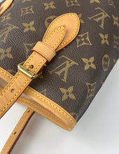 Load image into Gallery viewer, Louis Vuitton petit bucket bag in monogram