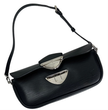 Load image into Gallery viewer, Louis Vuitton epi montaigne clutch bag