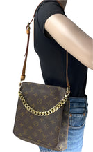 Load image into Gallery viewer, Louis Vuitton musette salsa in monogram