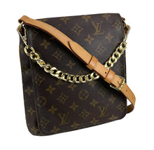 Load image into Gallery viewer, Louis Vuitton musette salsa in monogram