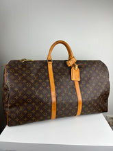 Load image into Gallery viewer, Louis Vuitton keepall 60 in monogram