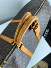 Load image into Gallery viewer, Louis Vuitton keepall 60 in monogram