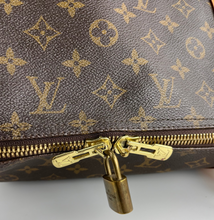 Load image into Gallery viewer, Louis Vuitton keepall 60 in monogram