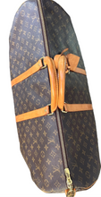 Load image into Gallery viewer, Louis Vuitton keepall 60 in monogram