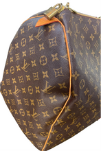 Load image into Gallery viewer, Louis Vuitton keepall 60 in monogram