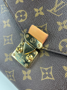 Louis Vuitton pochette metis in monogram