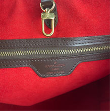 Load image into Gallery viewer, Louis Vuitton Hampstead PM