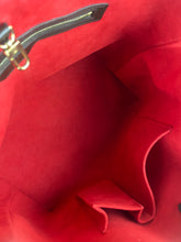 Load image into Gallery viewer, Louis Vuitton Hampstead PM
