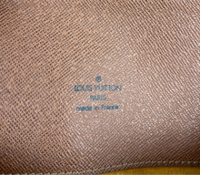Load image into Gallery viewer, Louis Vuitton musette salsa in monogram
