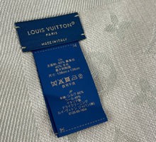 Load image into Gallery viewer, Louis Vuitton classique caramel monogram shawl