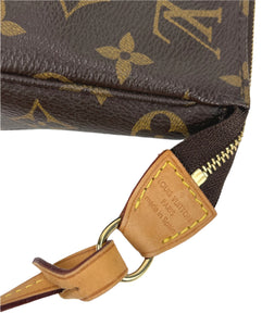 Louis Vuitton pochette accessories in monogram