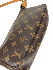 Louis Vuitton pochette accessories in monogram