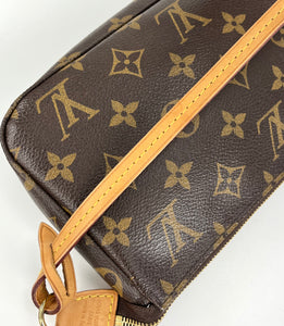 Louis Vuitton pochette accessories in monogram