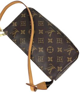 Louis Vuitton pochette accessories in monogram