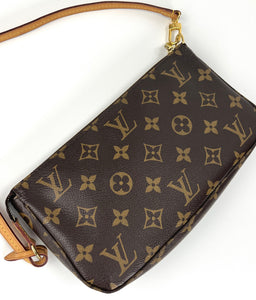 Louis Vuitton pochette accessories in monogram