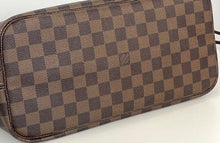 Load image into Gallery viewer, Louis Vuitton neverfull MM damier rose ballerine