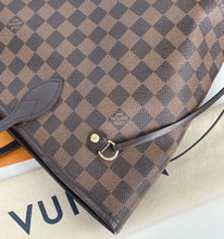 Load image into Gallery viewer, Louis Vuitton neverfull MM damier rose ballerine