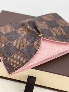 Louis Vuitton Caissa cardholder