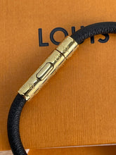 Load image into Gallery viewer, Louis Vuitton confidential bracelet black calf