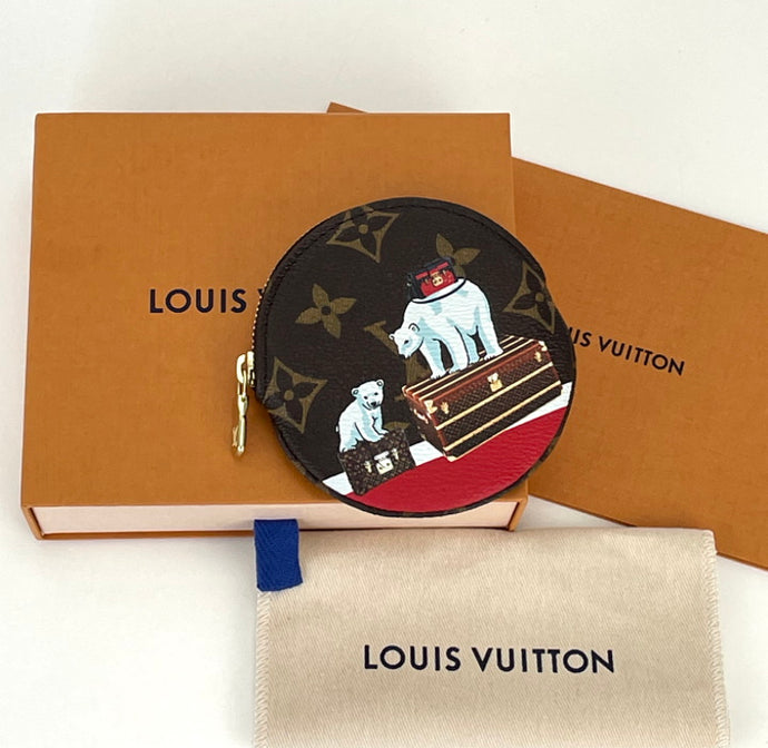 Louis Vuitton Limited Edition Polar Bear Animation Coin Holder New In Box  2017