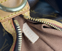 Load image into Gallery viewer, Louis Vuitton bosphore backpack bag