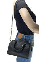 Load image into Gallery viewer, Louis Vuitton speedy 20 empreinte bandouliere noir