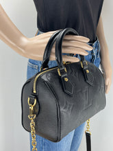 Load image into Gallery viewer, Louis Vuitton speedy 20 empreinte bandouliere noir