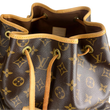 Load image into Gallery viewer, Louis Vuitton bosphore backpack bag