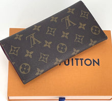 Load image into Gallery viewer, Louis Vuitton Josephine wallet with removable pouch