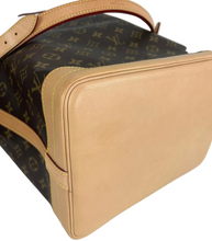 Load image into Gallery viewer, Louis Vuitton noe GM in monogram