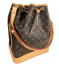 Load image into Gallery viewer, Louis Vuitton noe GM in monogram