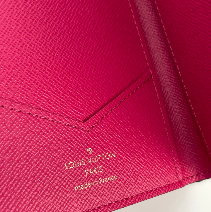 Louis Vuitton LV passport cover Xmas animation Pink ref.677146