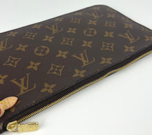 Load image into Gallery viewer, Louis Vuitton pochette monogram