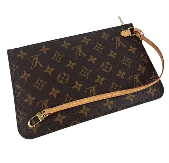 Louis Vuitton pochette monogram