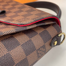 Load image into Gallery viewer, Louis Vuitton croisette in damier ebene