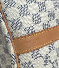 Load image into Gallery viewer, Louis Vuitton keepall 45  in damier azur