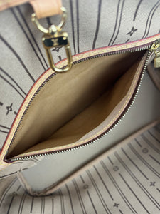 Louis Vuitton neverfull pm monogram