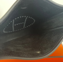 Load image into Gallery viewer, Hermes sac Evelyne 16 amazone noir /noir